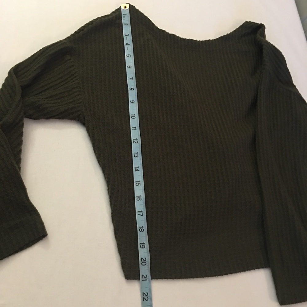 Popular Long Sleeve Ribbed Top - Picture 5 of 7